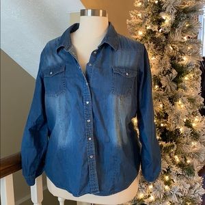 Plus size Chambray Shirt